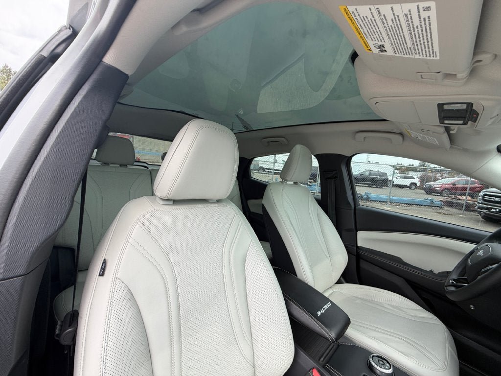 Used 2023 Ford Mustang Mach-E Premium RWD image 28