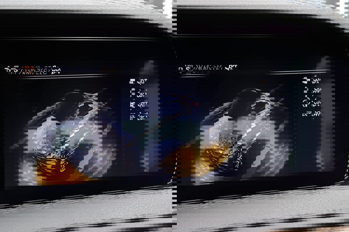 Used 2019 Mercedes-Benz S 560 Sedan image 31