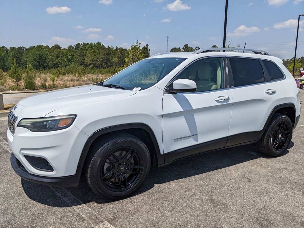 Used 2019 Jeep Cherokee Latitude w/ Popular Appearance Group FWD image 51