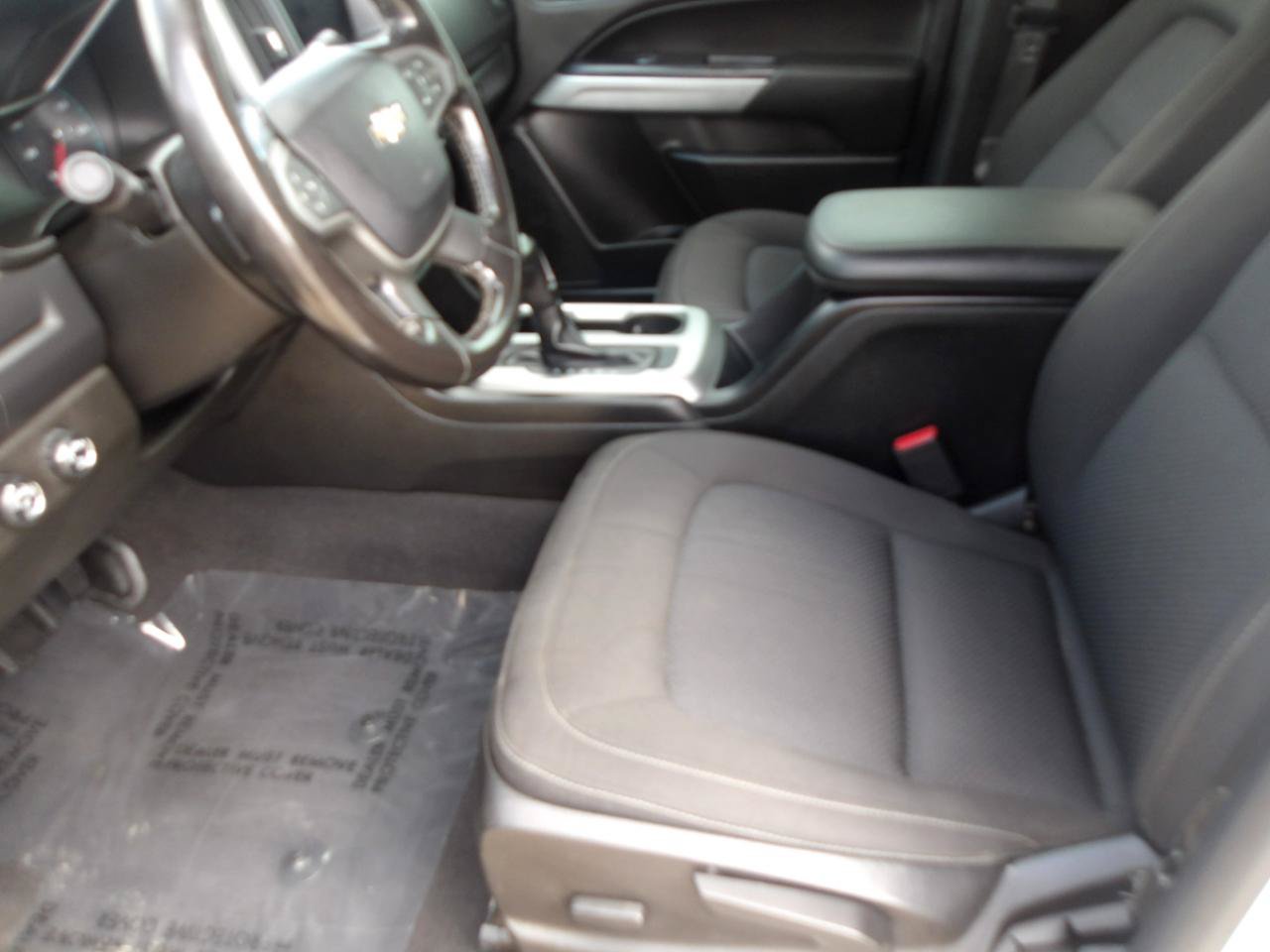 Used 2020 Chevrolet Colorado LT w/ LT Convenience Package AWD/4WD image 19