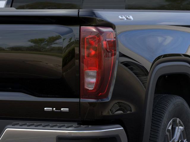 New 2026 GMC Sierra 1500 SLE w/ Preferred Package image 11