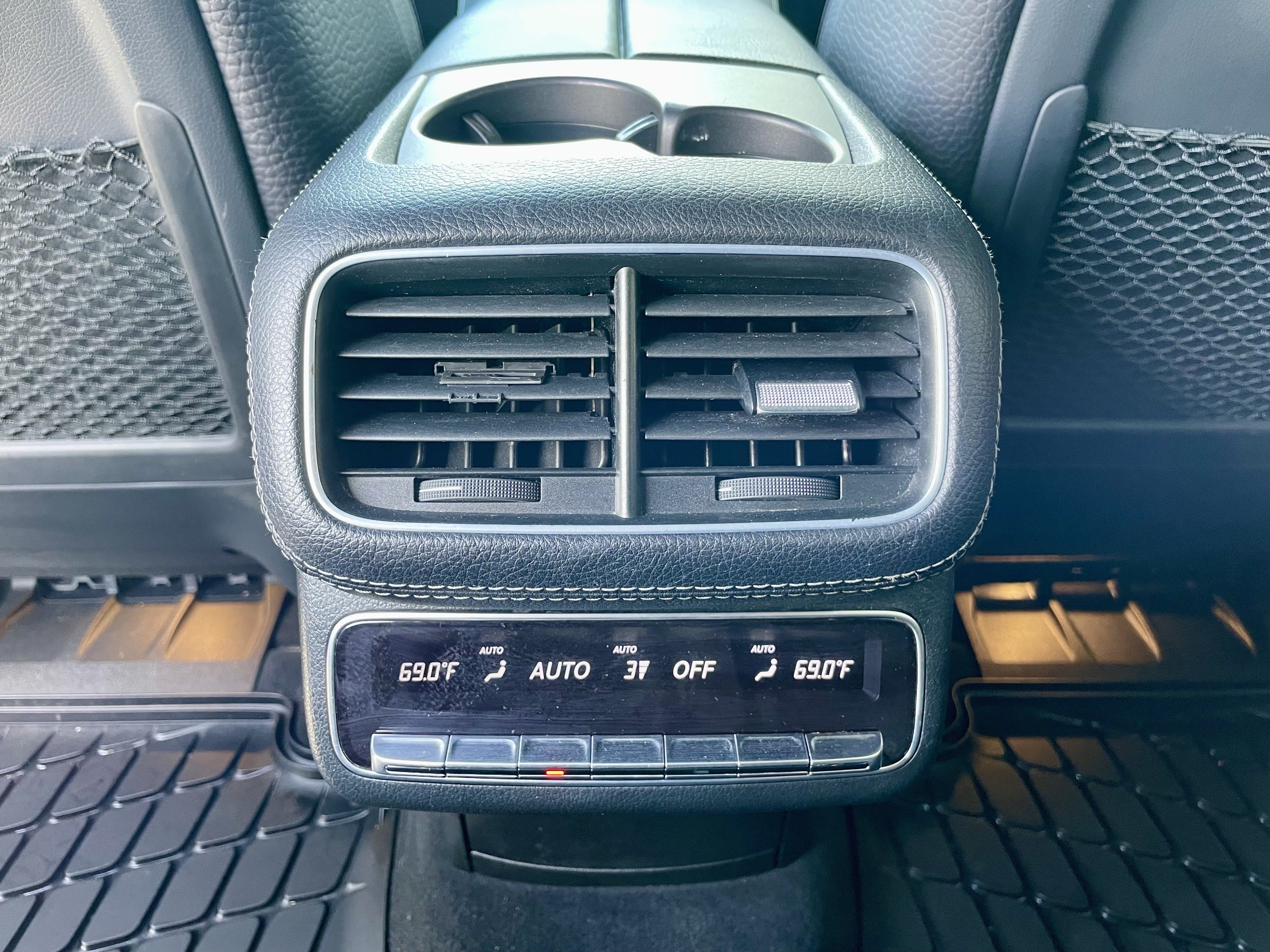 Used 2022 Mercedes-Benz GLS 450 4MATIC image 26