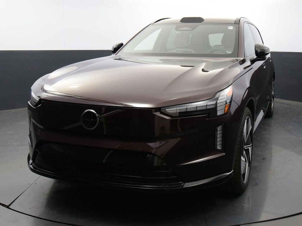 New 2025 Volvo EX90 Ultra image 1