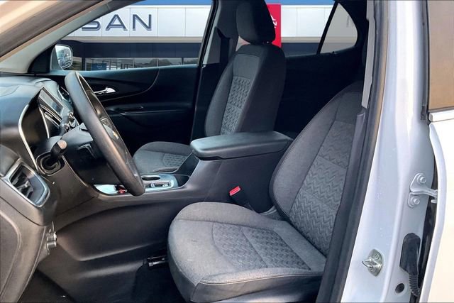 Used 2022 Chevrolet Equinox LT image 18