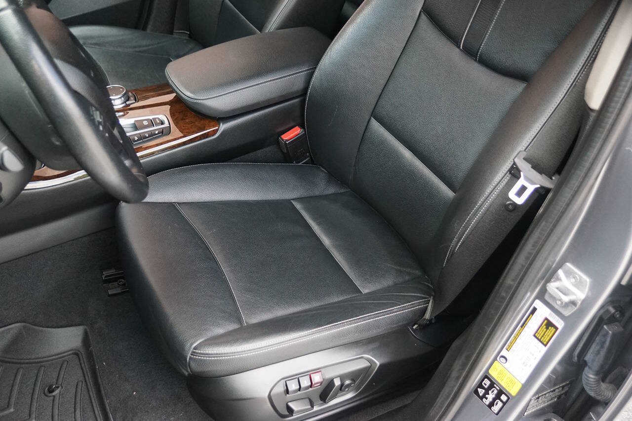 Used 2016 BMW X3 xDrive28i AWD/4WD image 26