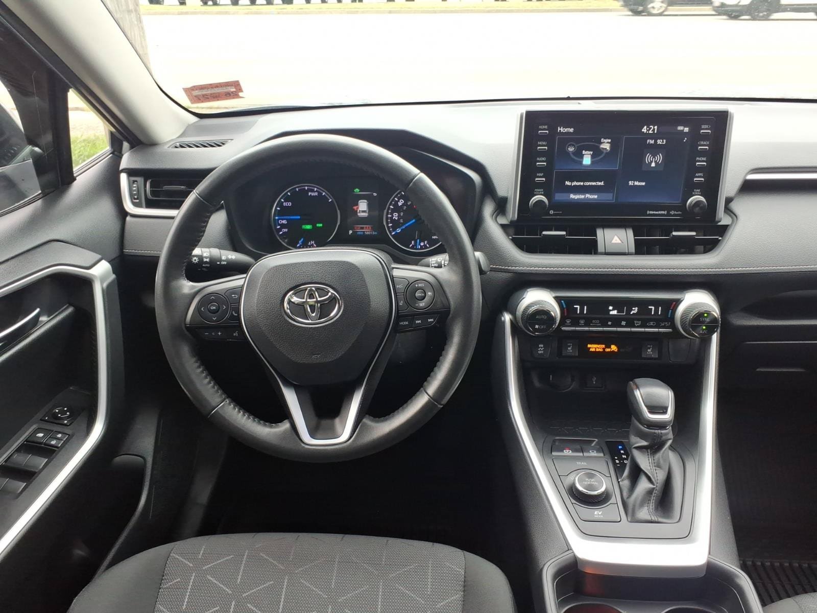 Used 2021 Toyota RAV4 XLE w/ Convenience Package AWD/4WD image 9