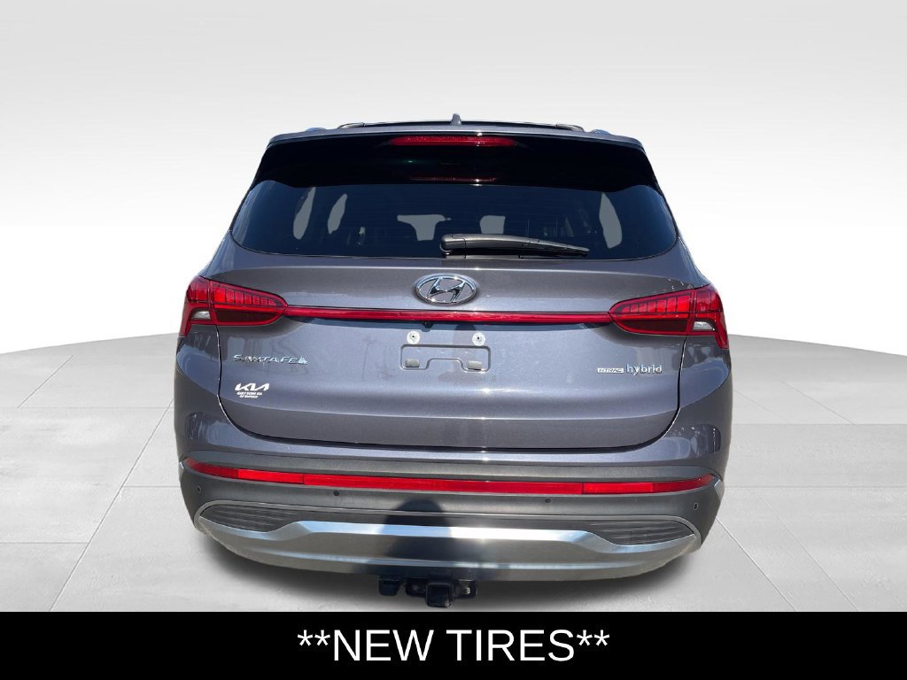 Used 2021 Hyundai Santa Fe Limited AWD/4WD image 5