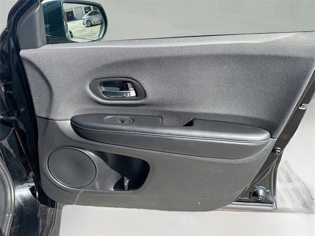 Used 2022 Honda HR-V Sport image 32