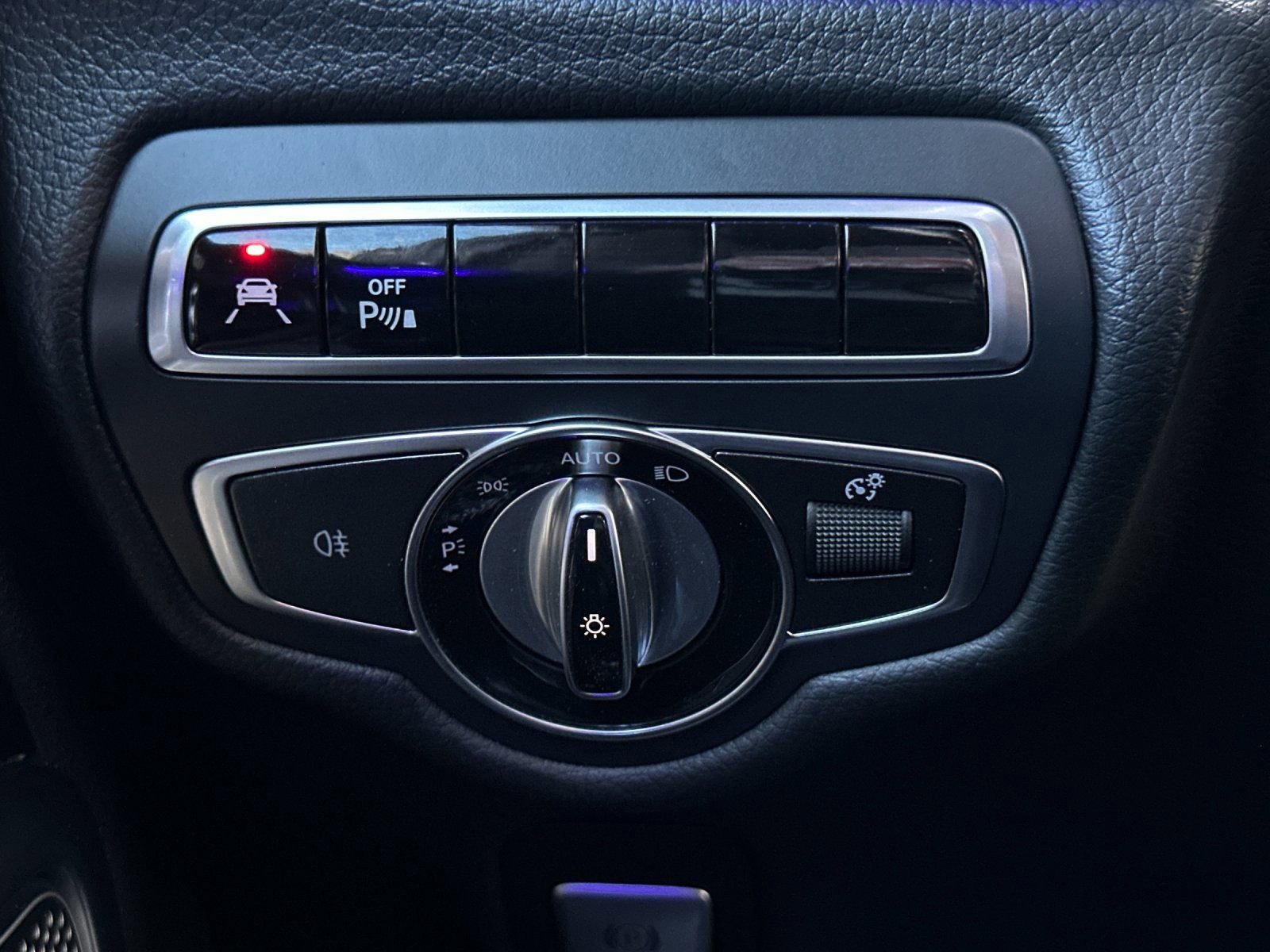 Used 2021 Mercedes-Benz G 550 image 30