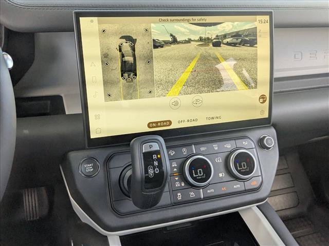 New 2026 Land Rover Defender 110 X-Dynamic SE AWD/4WD image 13