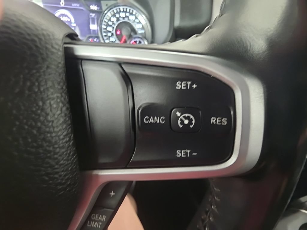 Used 2021 RAM 1500 Big Horn AWD/4WD image 17