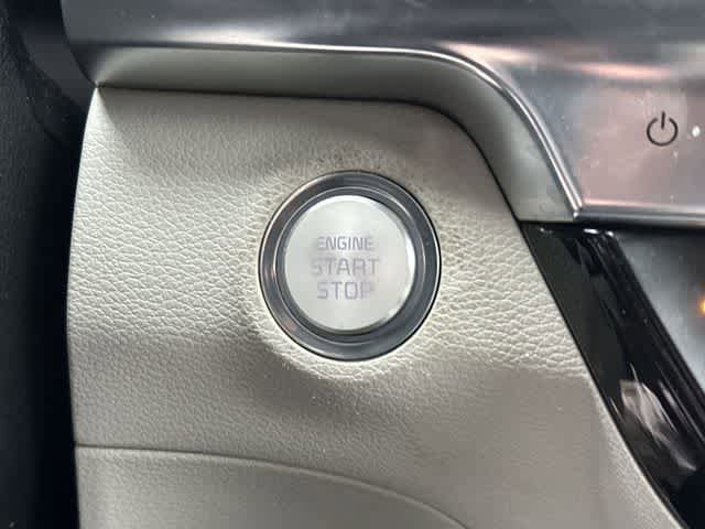 Used 2022 Kia Telluride SX w/ SX Prestige Package AWD/4WD image 11