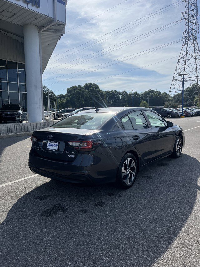 Used 2024 Subaru Legacy Premium image 3