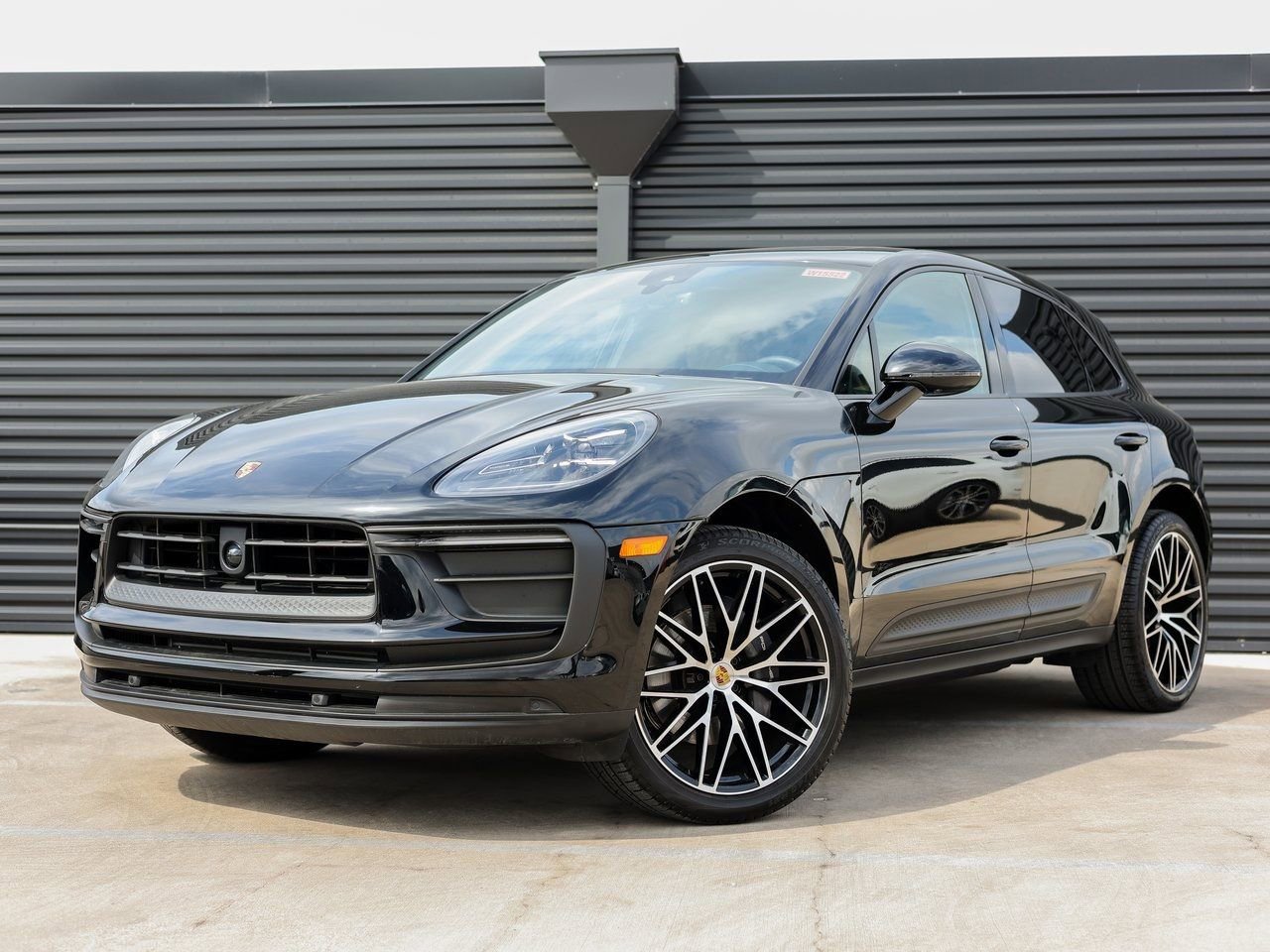 Used 2025 Porsche Macan