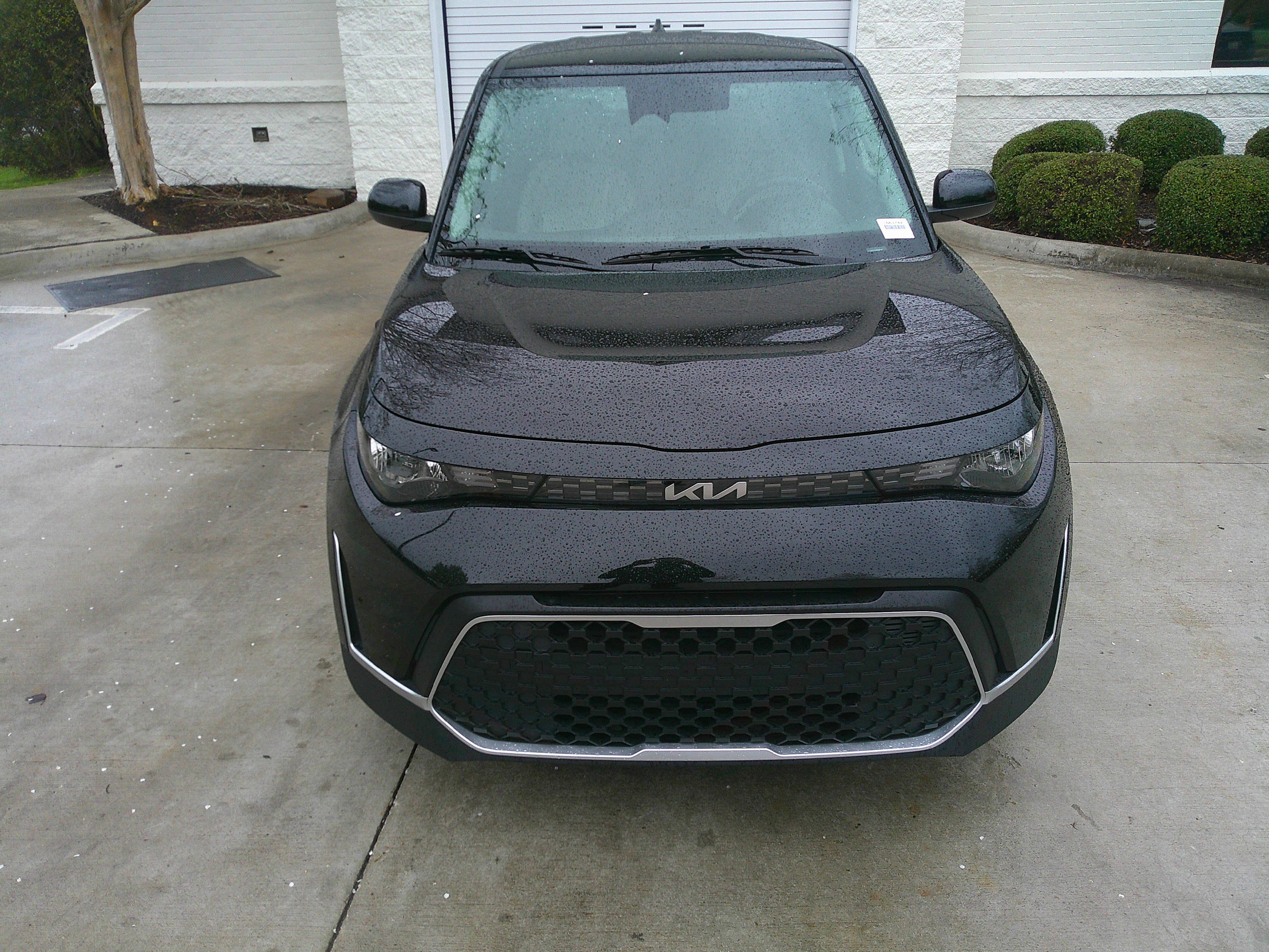 Used 2025 Kia Soul LX w/ LX Technology Package image 5