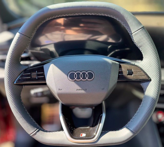 New 2026 Audi SQ5 Prestige AWD/4WD image 18