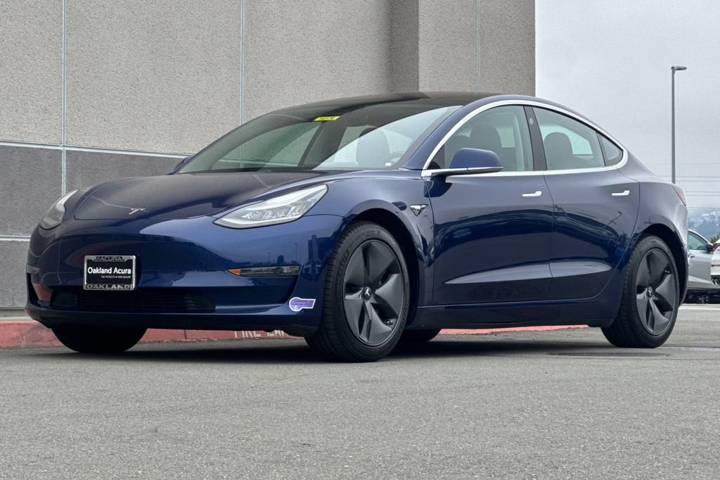 Used 2018 Tesla Model 3 Long Range RWD image 8