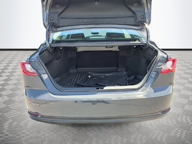 Used 2025 Toyota Camry LE FWD image 24