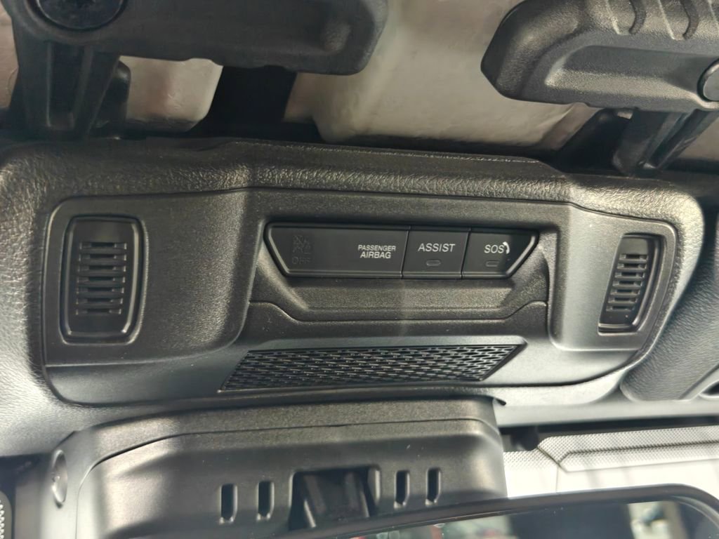 Used 2024 Jeep Wrangler Sport S image 11