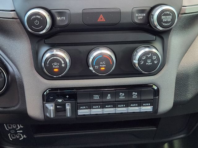 Certified 2024 RAM 2500 Tradesman w/ Special Service Vehicle Group AWD/4WD image 22