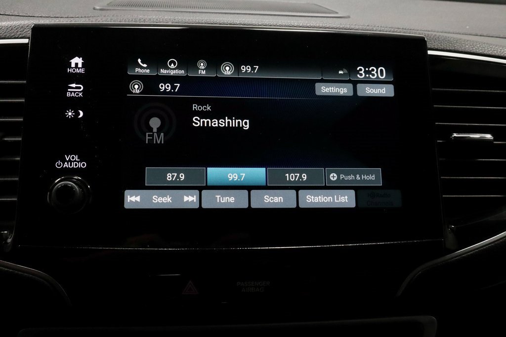 Used 2023 Honda Passport Elite image 4