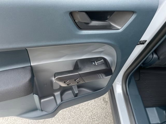 New 2025 Ford Maverick XL w/ Equipment Group 101A image 56