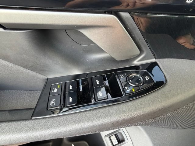 Used 2026 BMW 540i xDrive AWD/4WD image 24