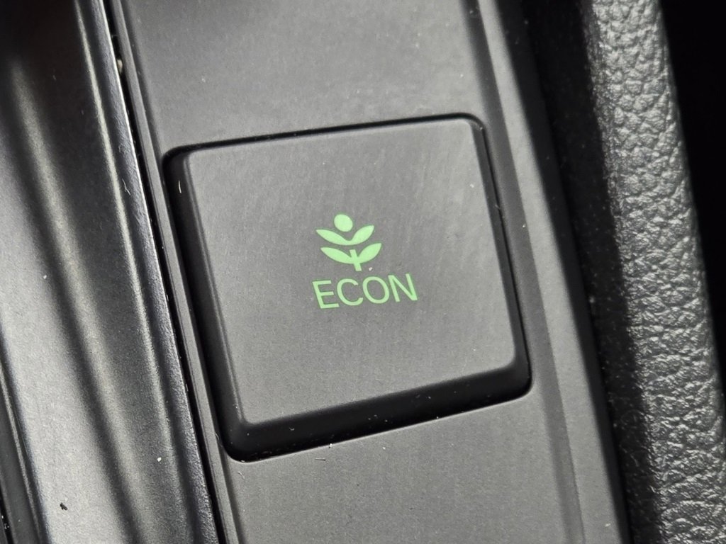 Used 2019 Honda CR-V EX image 8