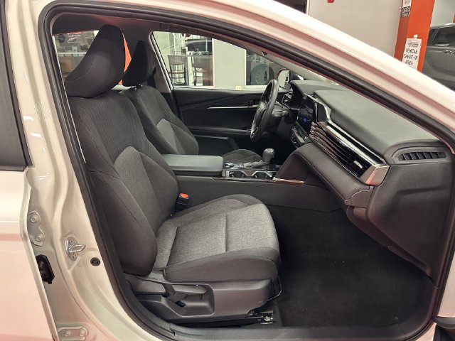 Used 2025 Toyota Camry LE FWD image 16