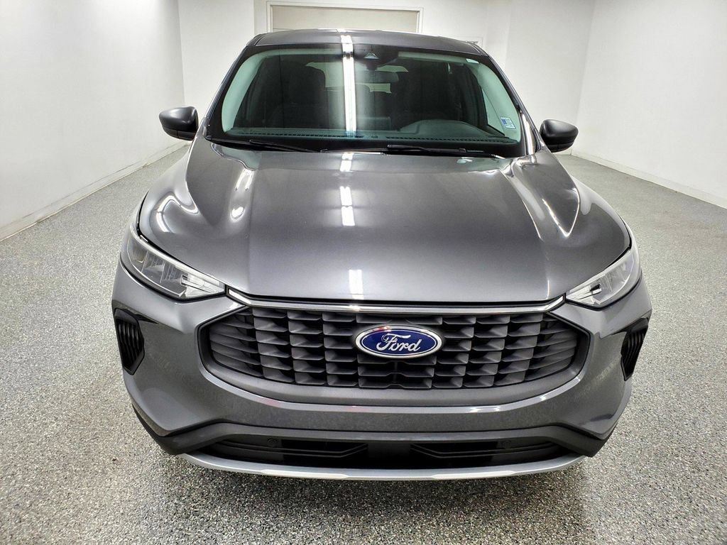 Used 2024 Ford Escape Active FWD image 2