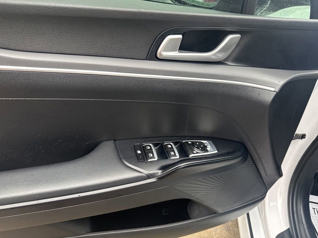 Used 2022 Kia K5 GT-Line w/ GT-Line FWD Premium Package image 17