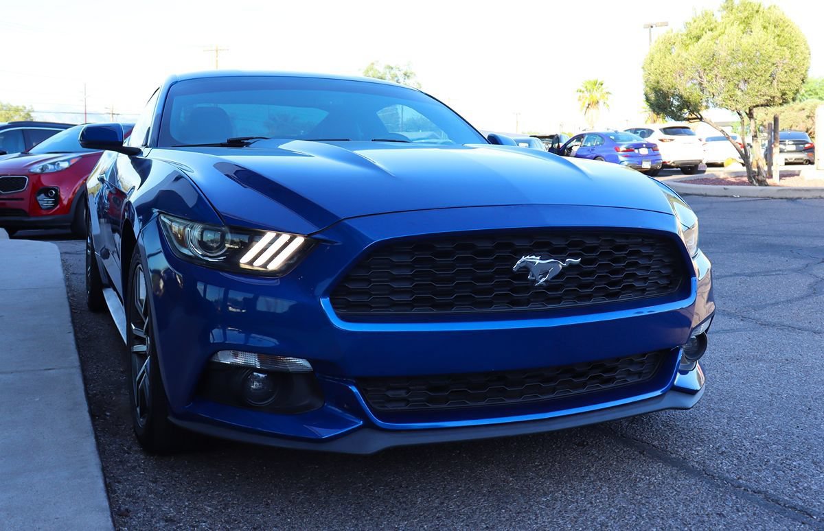 Used 2017 Ford Mustang Premium RWD image 18