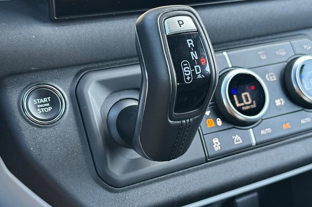 Certified 2023 Land Rover Defender 130 X-Dynamic SE image 21