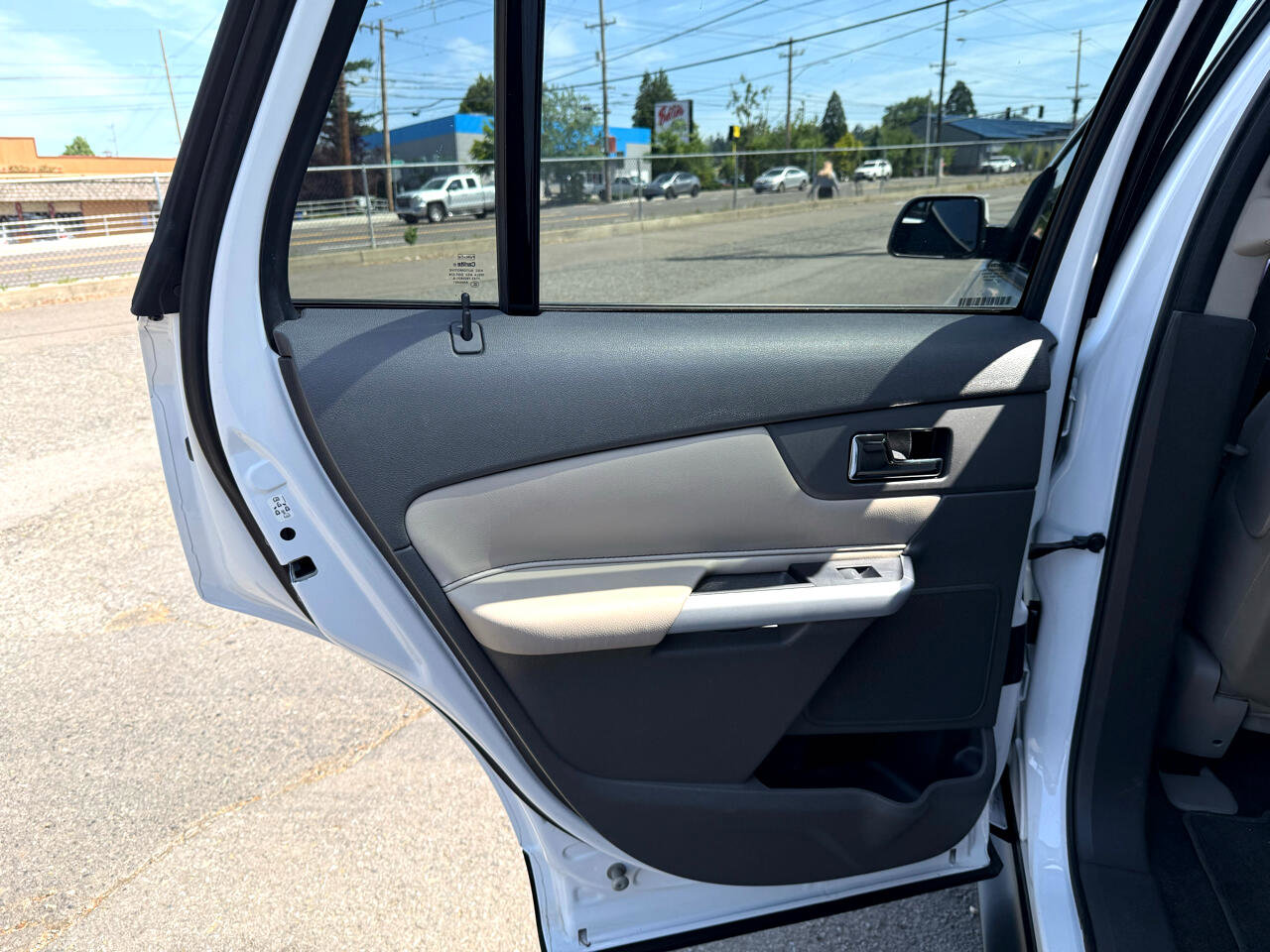 Used 2014 Ford Edge SEL w/ Equipment Group 205A image 12