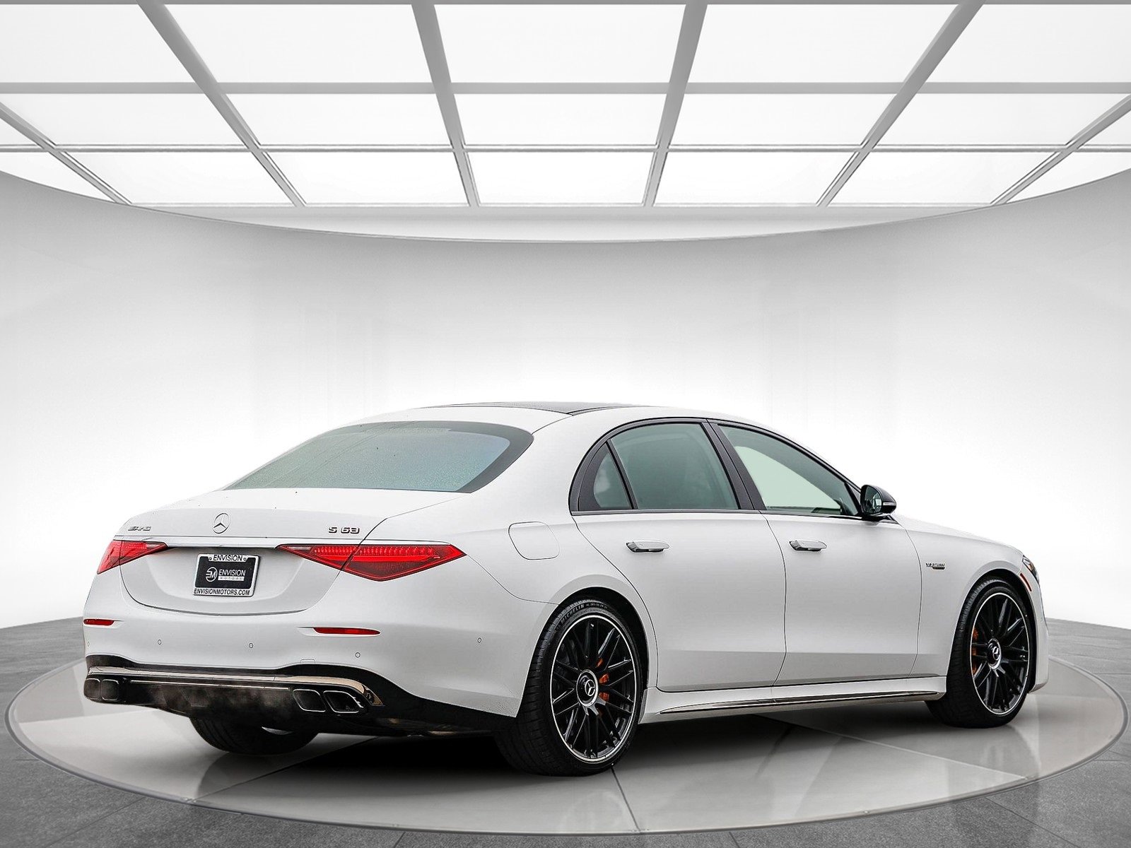 New 2026 Mercedes-Benz S 63 AMG S image 4