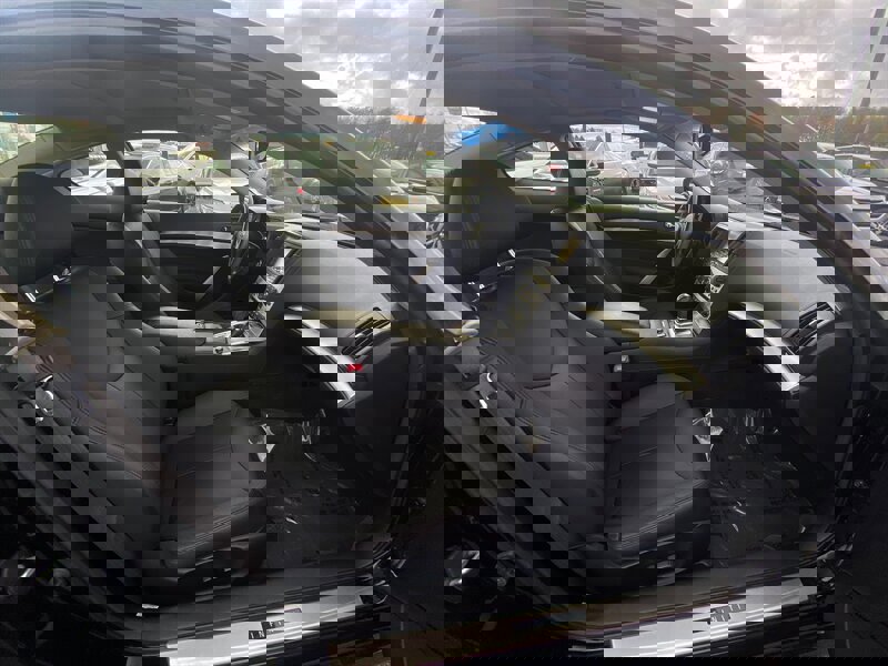 Used 2015 INFINITI Q60 Sport w/ Premium Package image 11