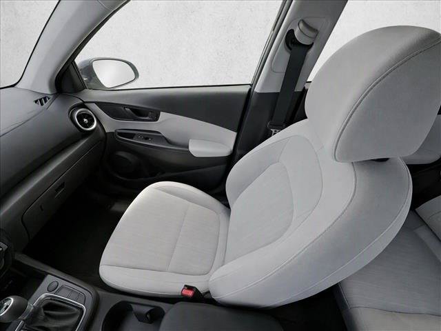 Used 2022 Hyundai Kona SEL FWD image 19