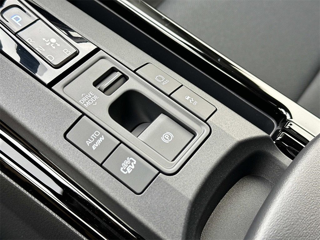 New 2026 Toyota Prius Plug-In Hybrid image 30