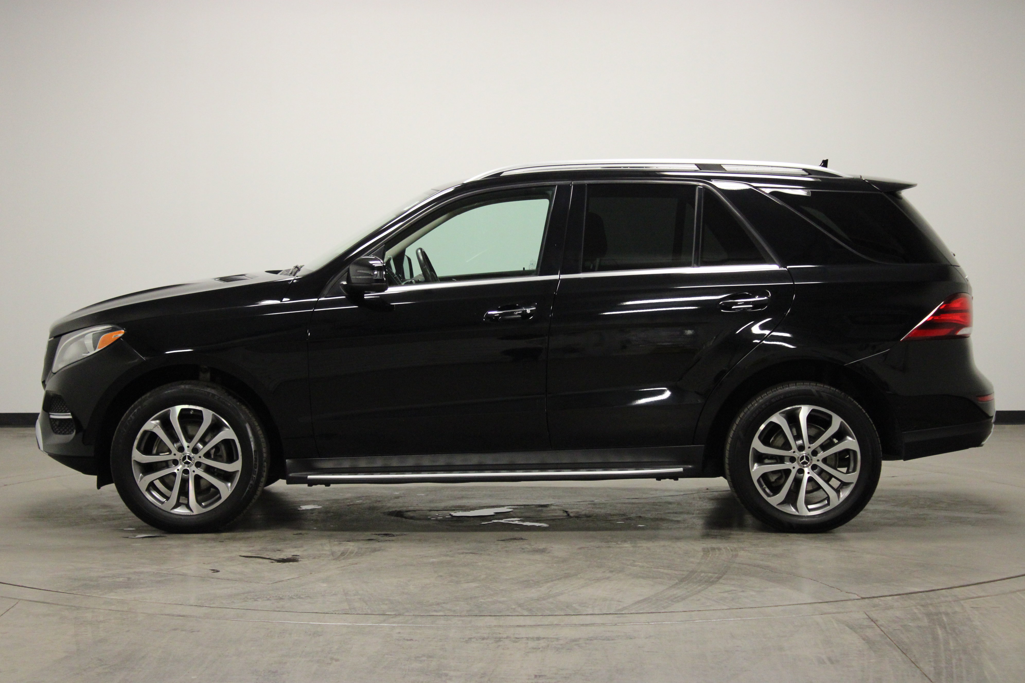 Used 2017 Mercedes-Benz GLE 350 image 5