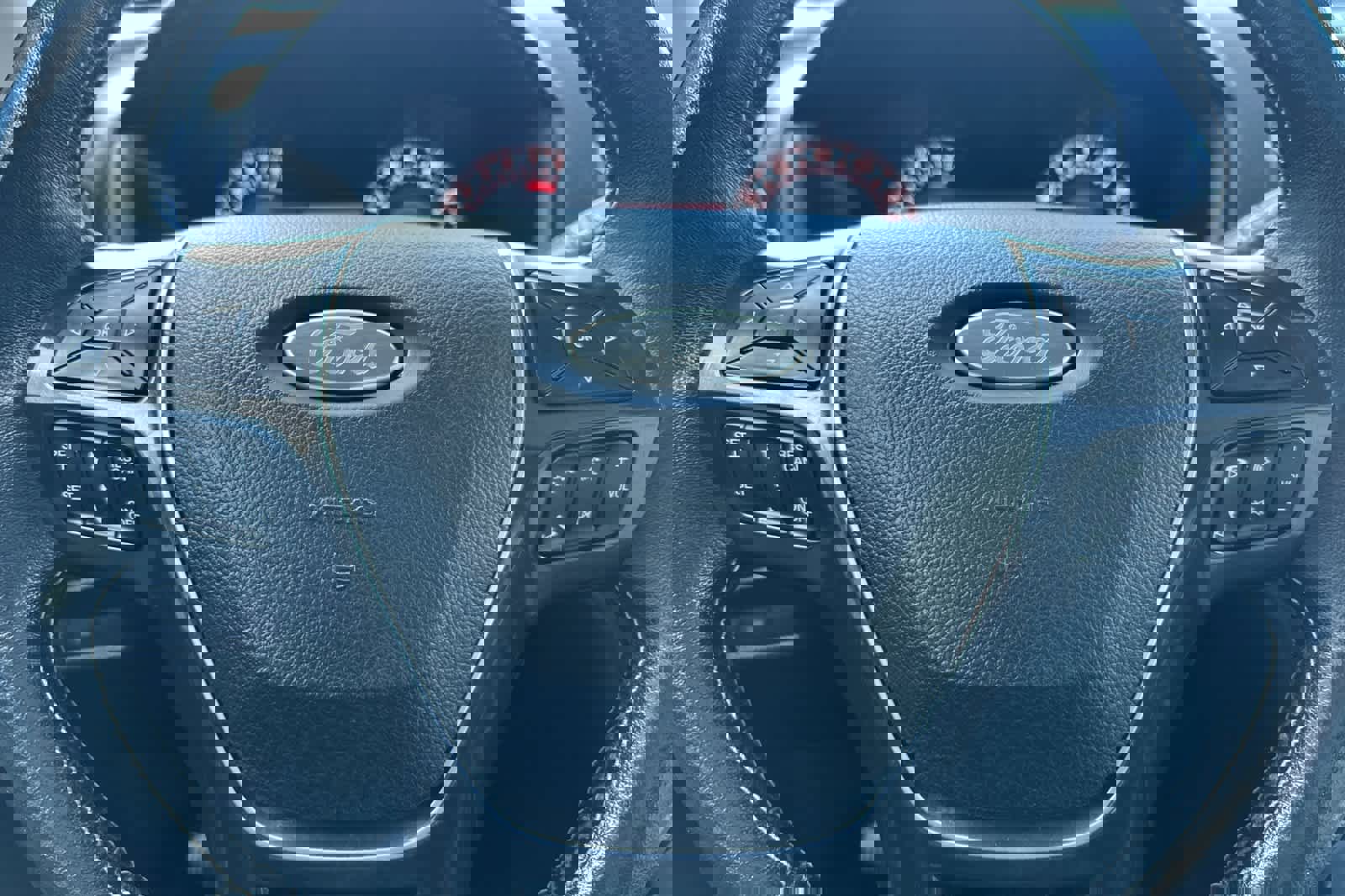 Used 2017 Ford Explorer Platinum image 26