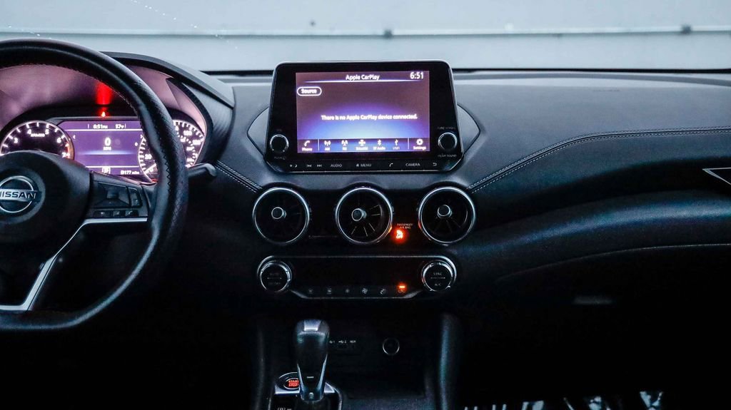 Used 2021 Nissan Sentra SV w/ Trunk Package image 14