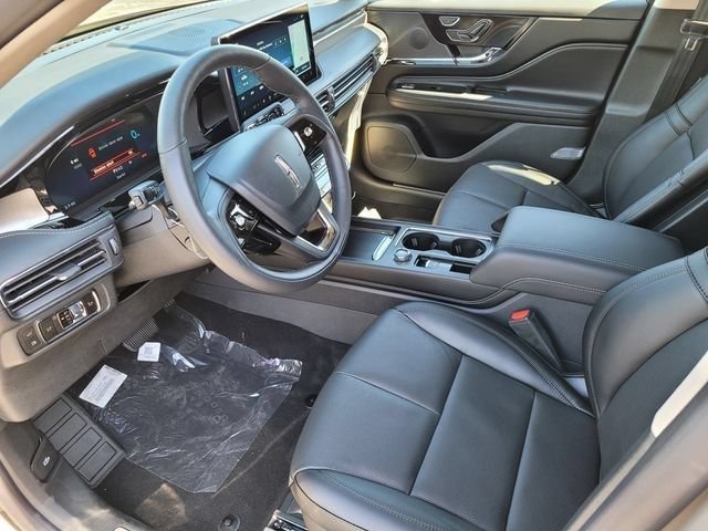 New 2025 Lincoln Corsair Grand Touring w/ Equipment Group 301A AWD/4WD image 24