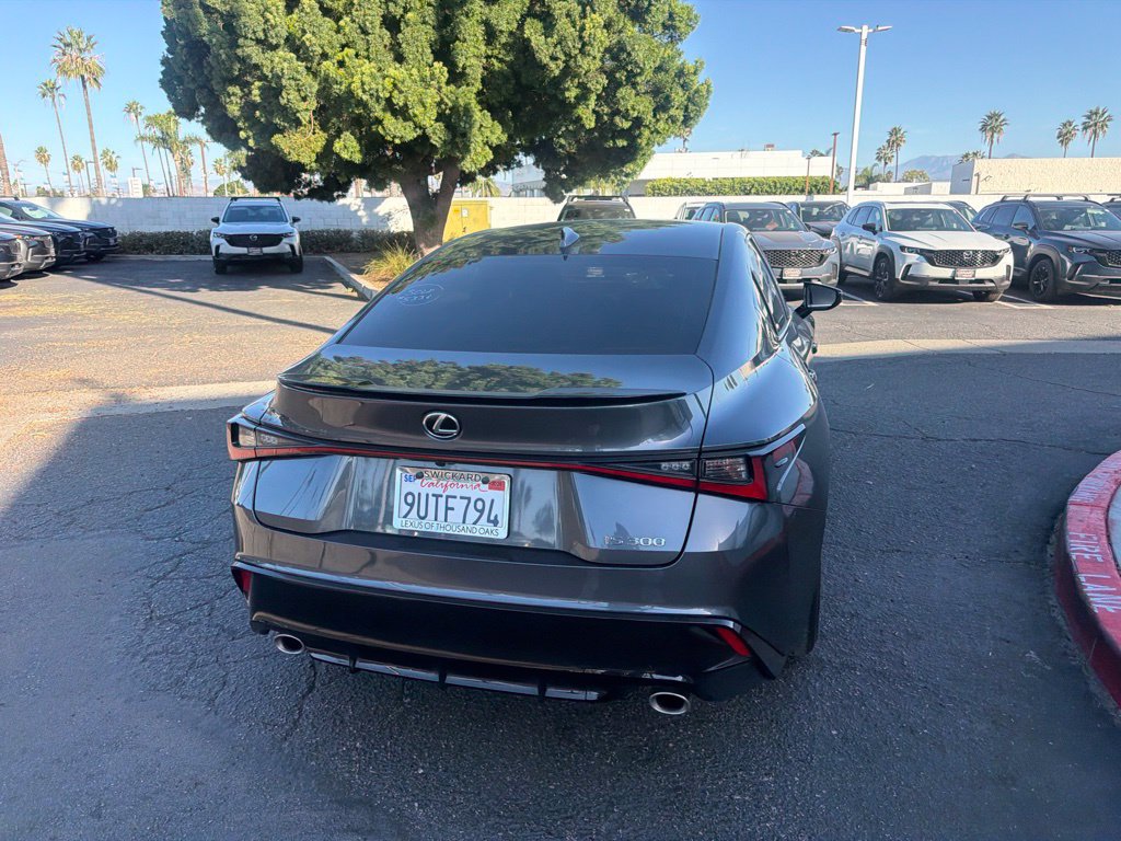 Used 2025 Lexus IS 300 F Sport RWD image 17