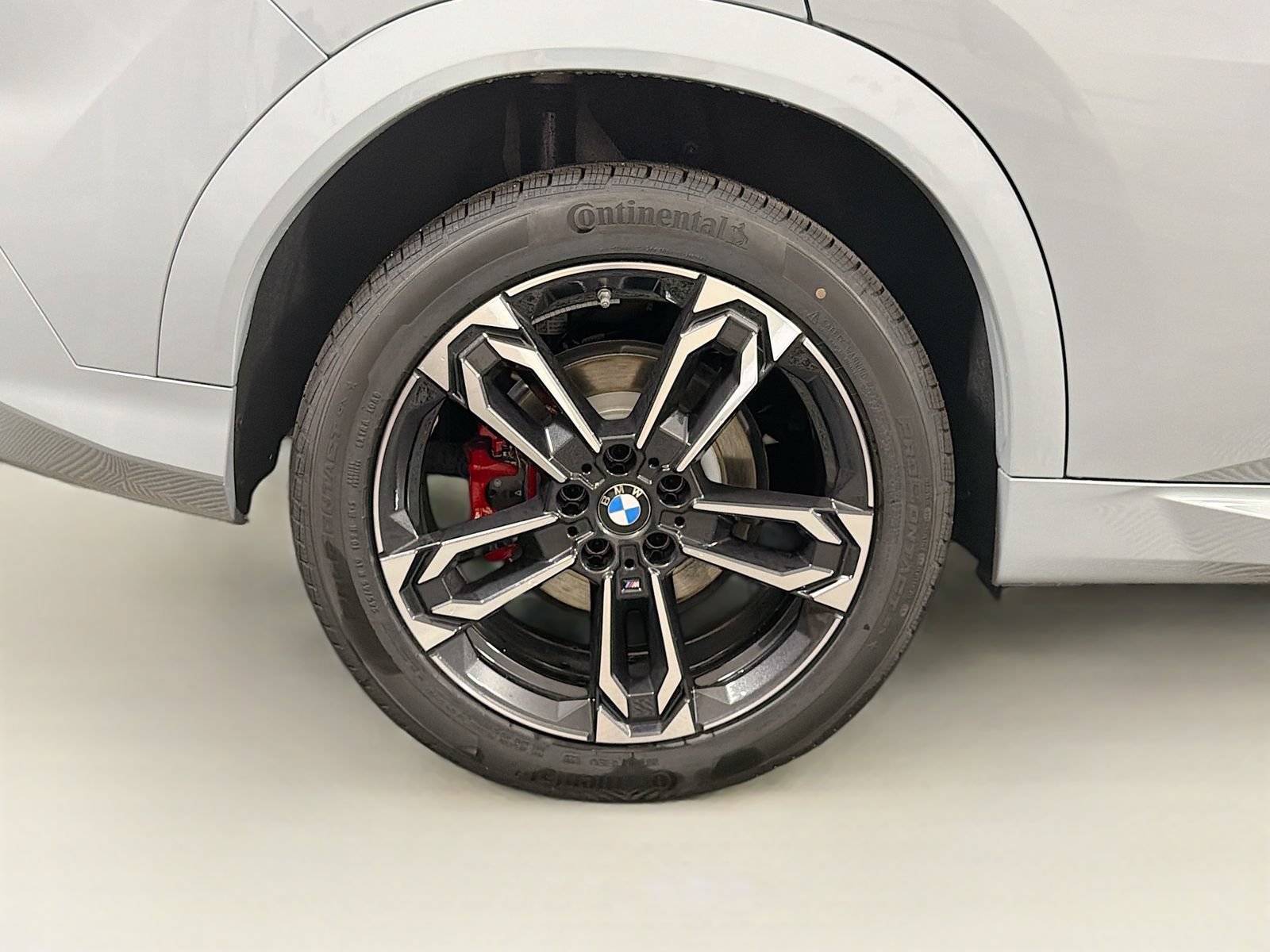 New 2026 BMW X2 xDrive28i w/ Technology Package AWD/4WD image 36