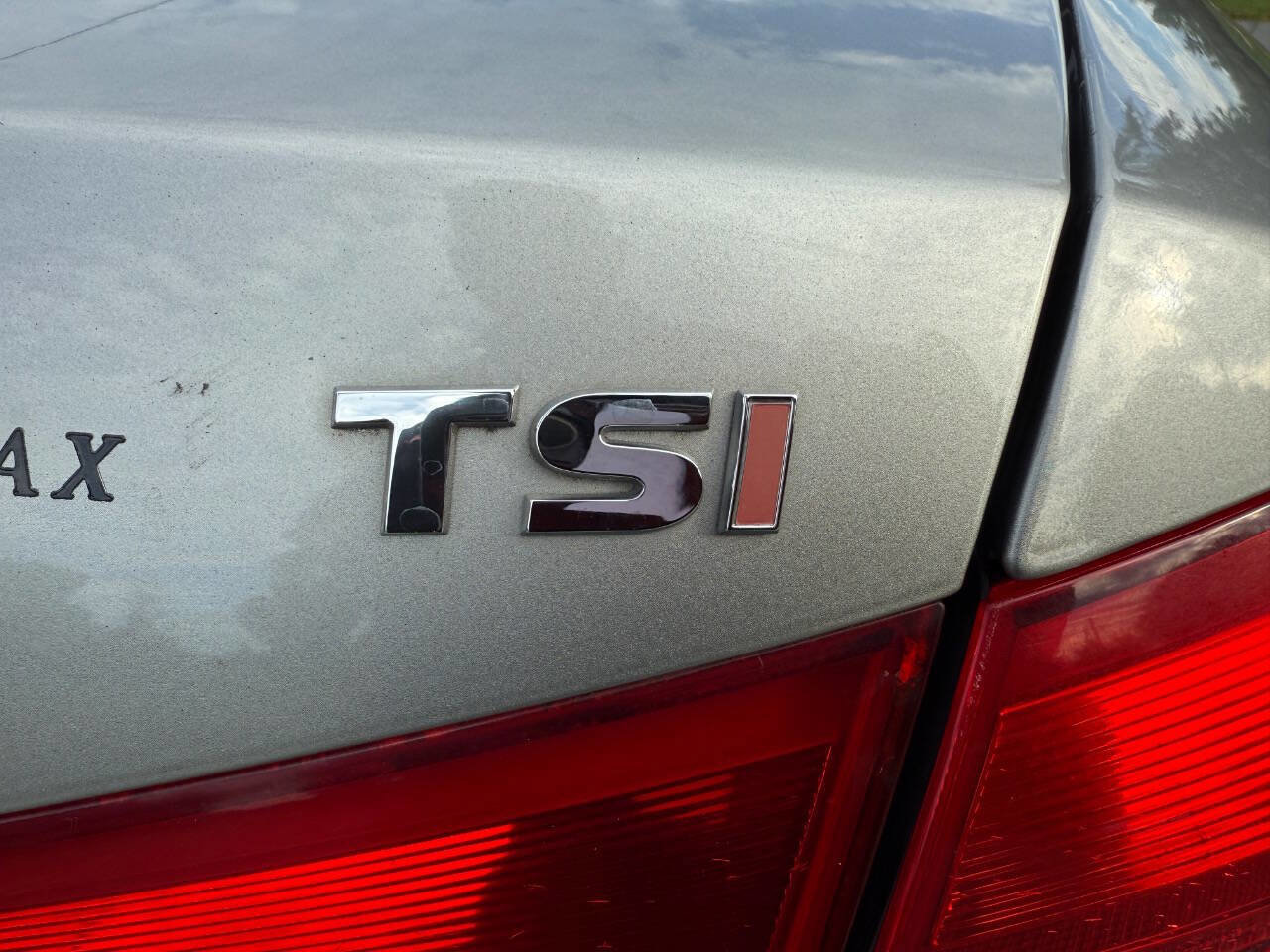 Used 2014 Volkswagen Passat 1.8T S image 28