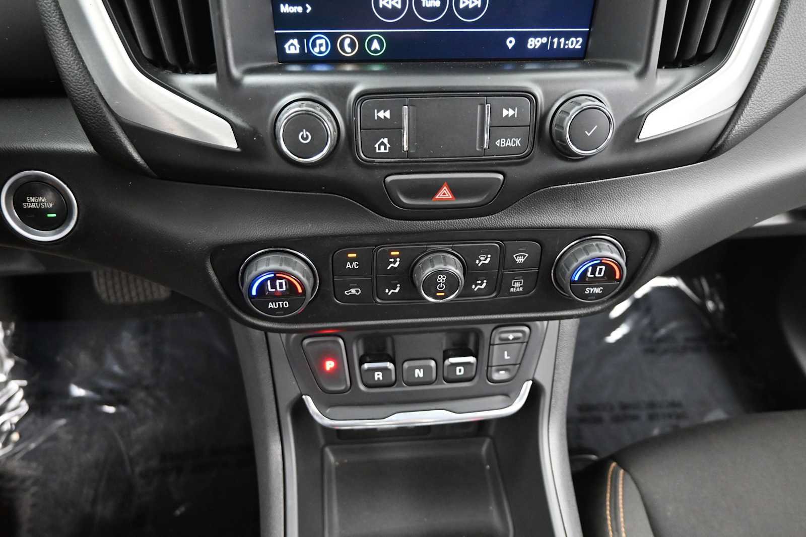 Used 2021 GMC Terrain SLE w/ Driver Convenience Package FWD image 21