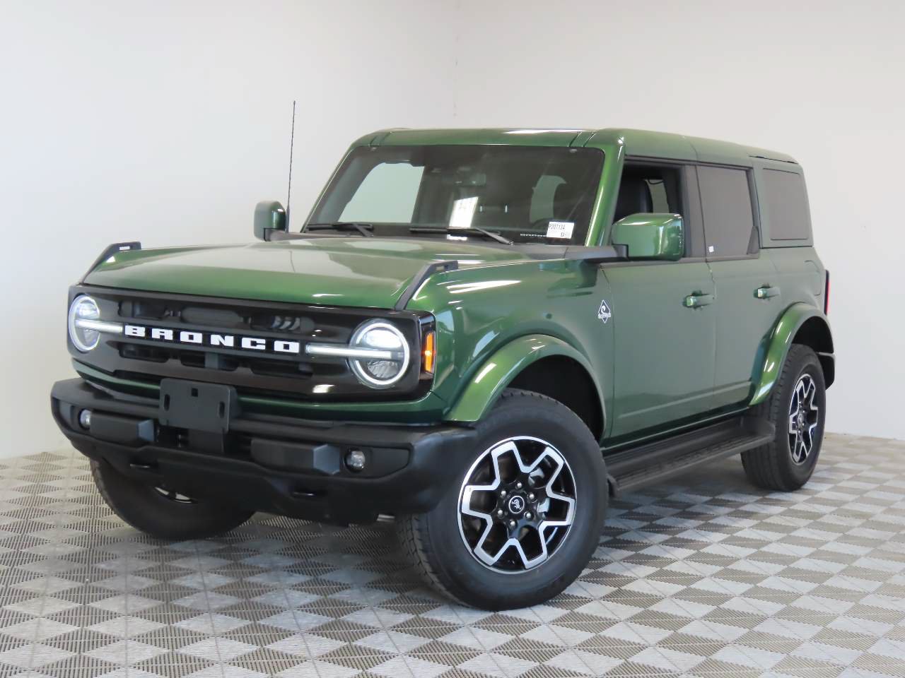 Used 2025 Ford Bronco Outer Banks
