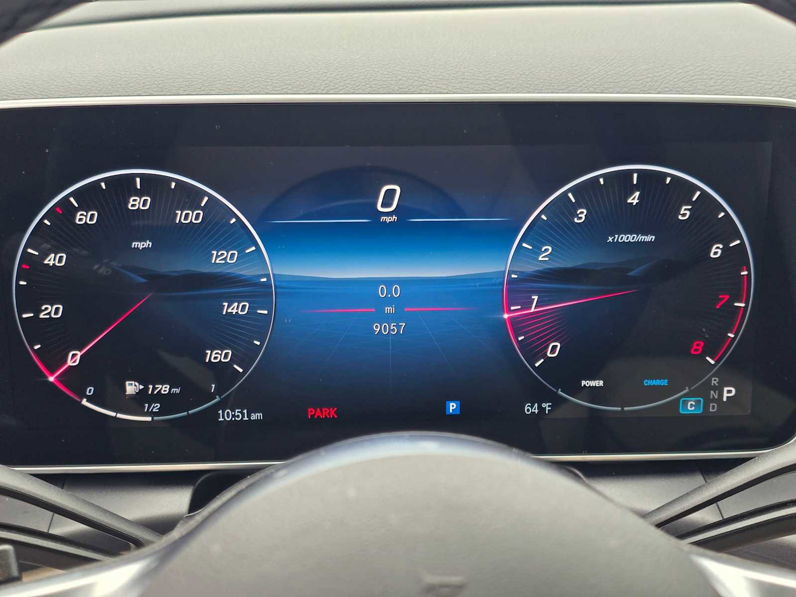 Used 2025 Mercedes-Benz GLC 300 4MATIC image 26