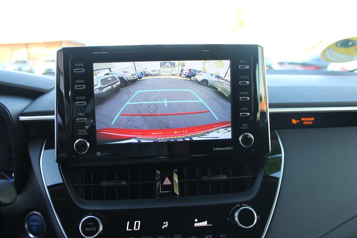 Used 2021 Toyota Corolla LE w/ Carpet Mat Package (TMS) FWD image 26