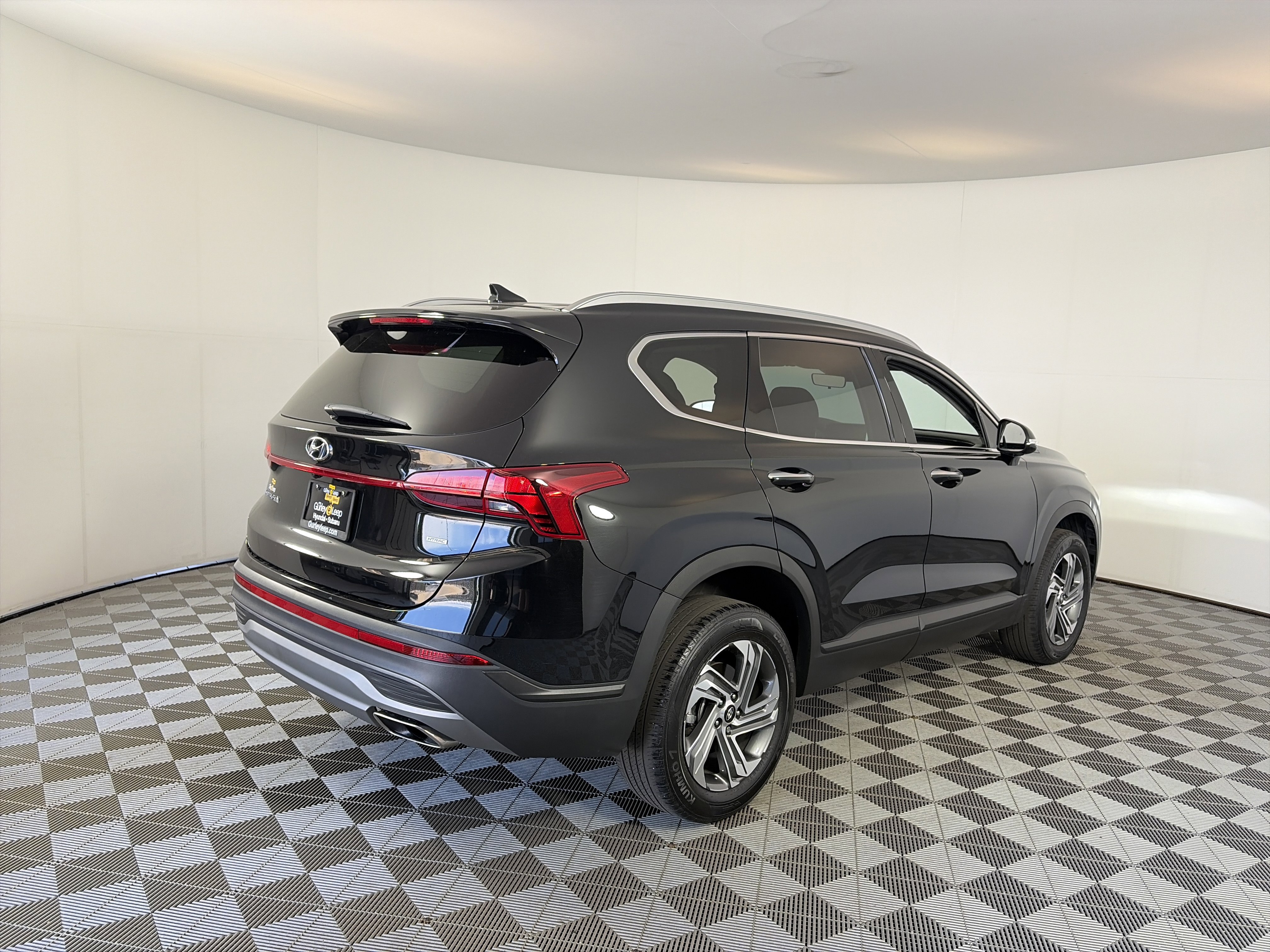 Certified 2023 Hyundai Santa Fe SEL AWD/4WD image 10